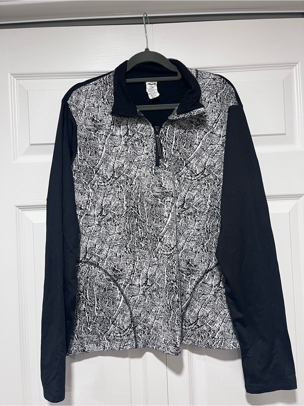 Avia Black and White Quarter-Zip Pullover